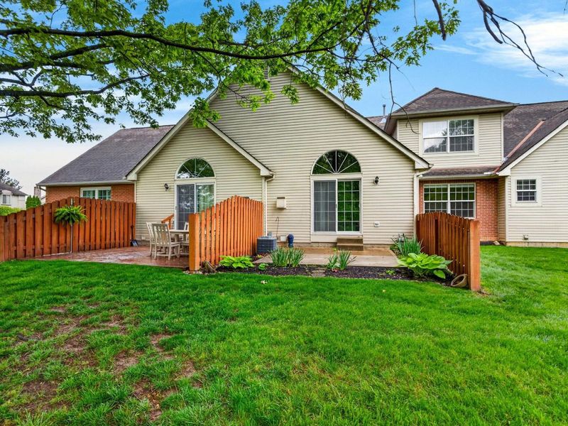 7042 Greensview Village Drive, Canal Winchester, OH 43110 Photo 47