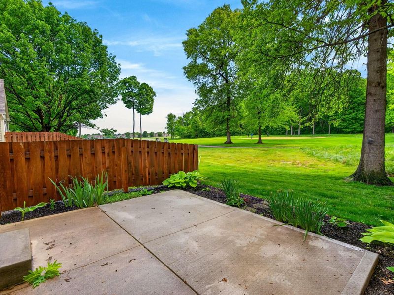 7042 Greensview Village Drive, Canal Winchester, OH 43110 Photo 49