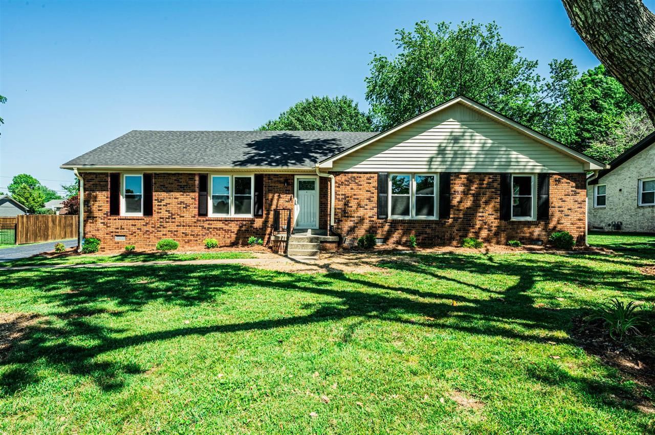 2708 Thompson Drive , Bowling Green, KY 42104 Main Photo