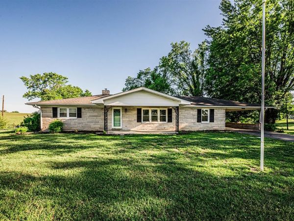 2136 Brownsford Road , Scottsville, KY 42164