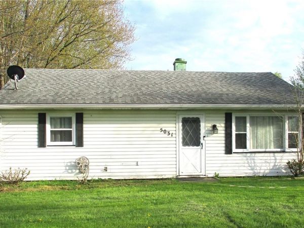 5031 North Road , Canandaigua, NY 14424