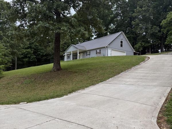 525 Canton Hollow Rd, Knoxville, TN 37934