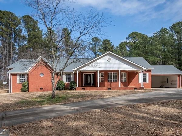 2165 Bakers Bridge Road, Douglasville, GA 30134