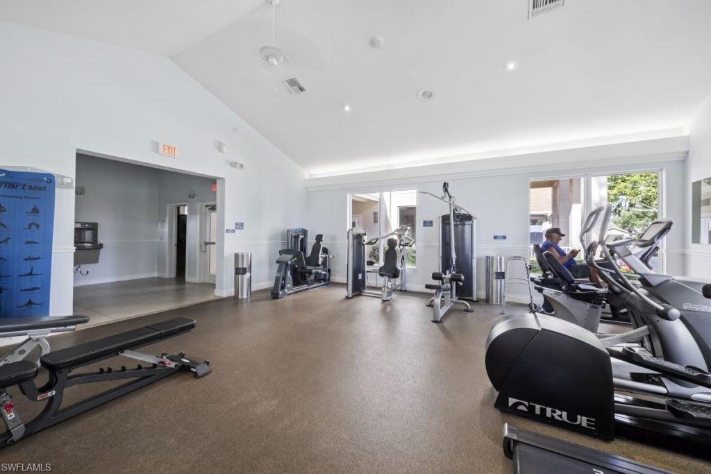 1835 W Crown Pointe Blvd, Naples, FL 34112 Photo