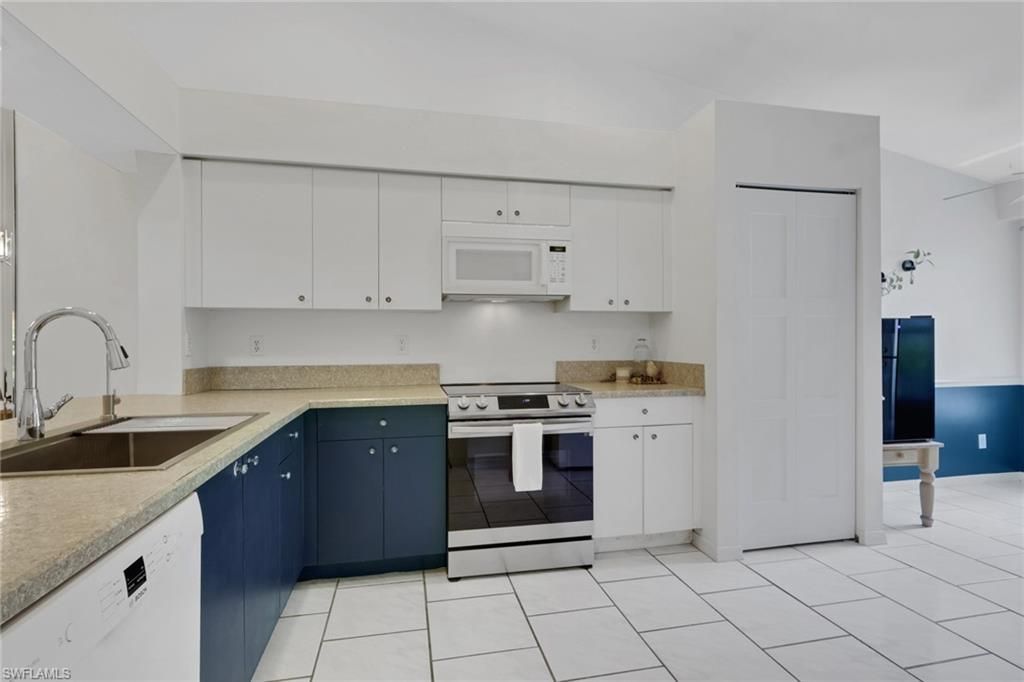 1835 W Crown Pointe Blvd, Naples, FL 34112 Photo
