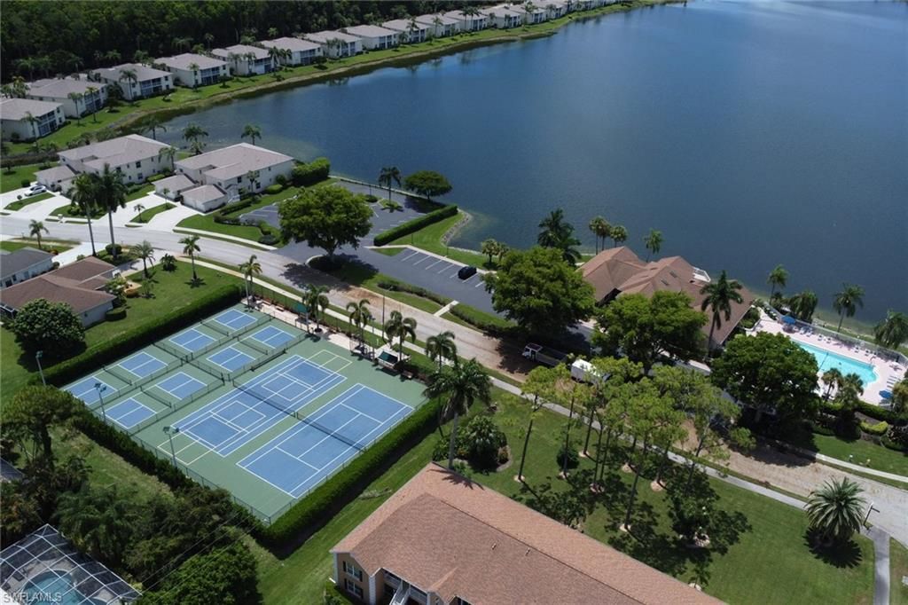 1835 W Crown Pointe Blvd, Naples, FL 34112 Photo