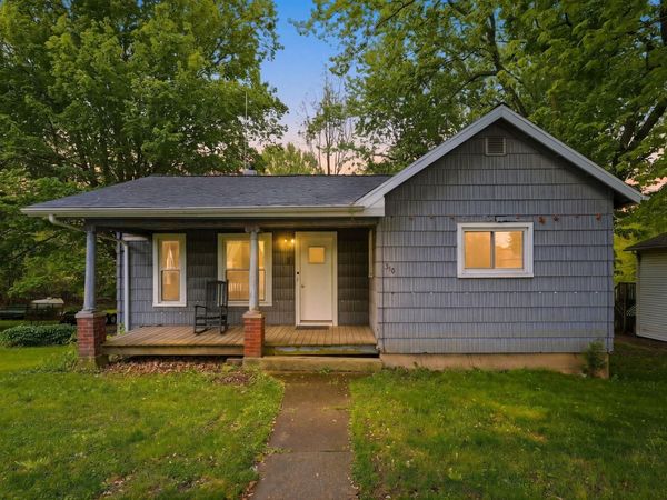 210 E North Street, Larwill, IN 46764