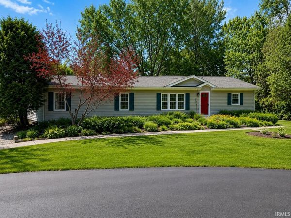 10655 E 500 N Road, Grovertown, IN 46531