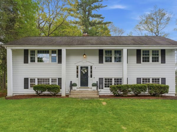 3 Branch Brook, Simsbury, CT 06070