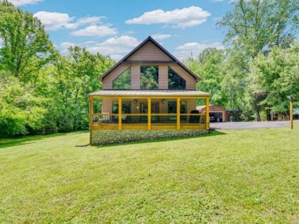 825 Shady Place, Smithville, TN 37166