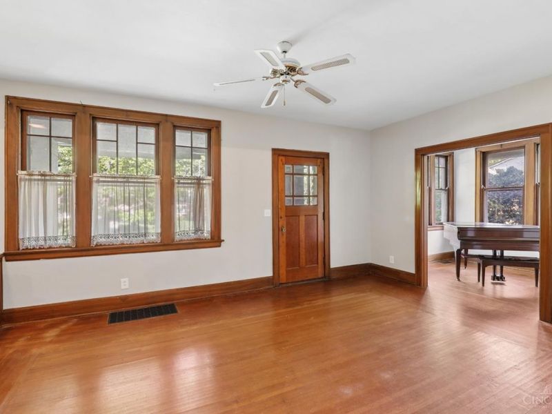3204 Boudinot Avenue, Cincinnati, OH 45211 Photo 11