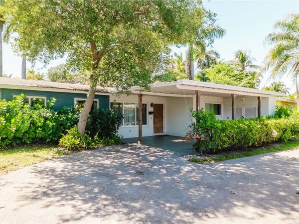 1106 N 13th Ct , Hollywood, FL 33019