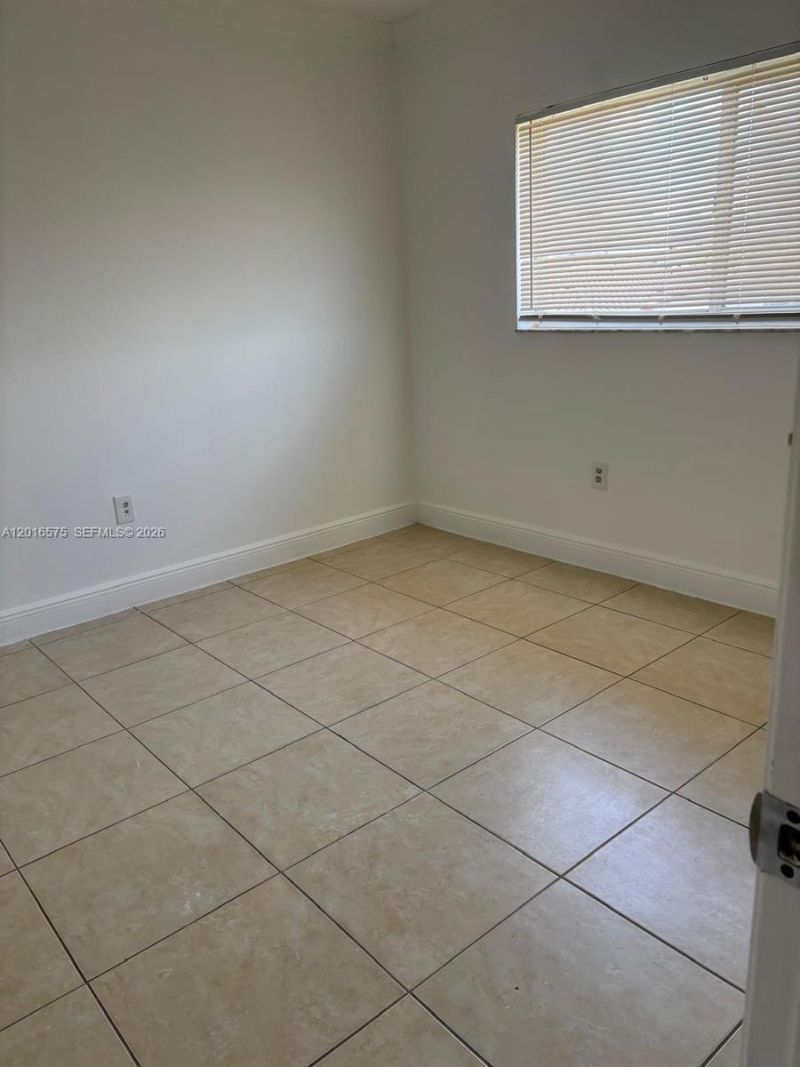 7778 W 34th Ln , Unit 20-201, Hialeah, FL 33018 Photo