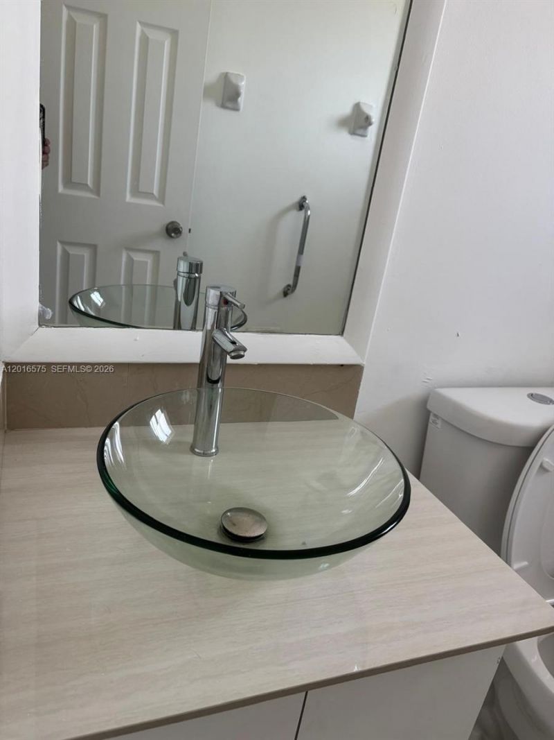 7778 W 34th Ln , Unit 20-201, Hialeah, FL 33018 Photo