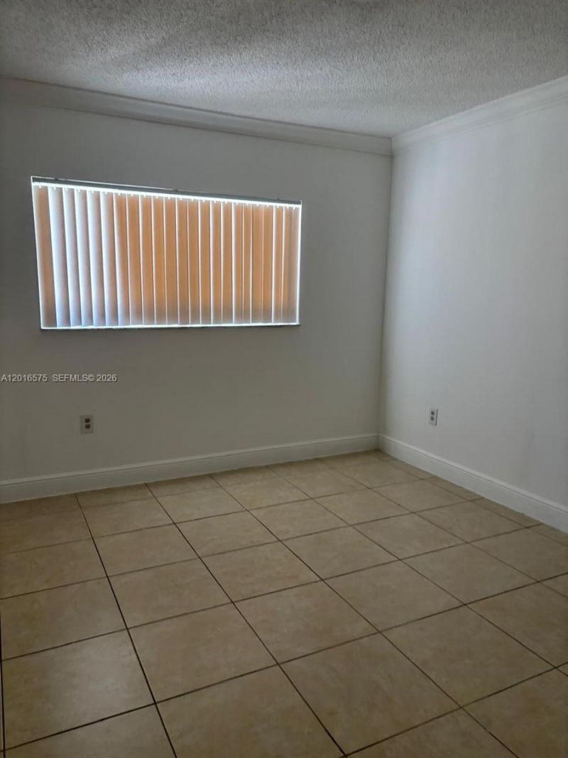 7778 W 34th Ln , Unit 20-201, Hialeah, FL 33018 Photo