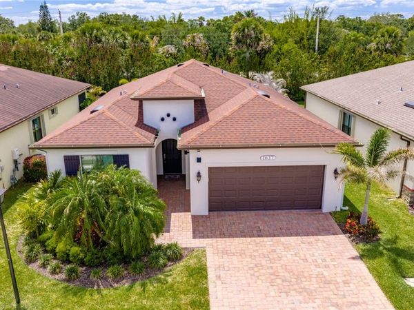 1637 Willows Square, Vero Beach, FL 32966