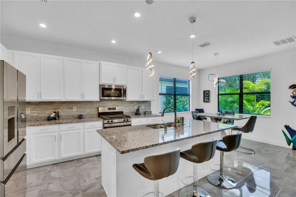 1637 Willows Square, Vero Beach, FL 32966 Photo