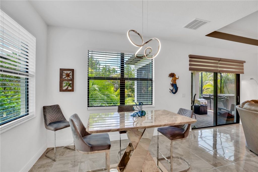 1637 Willows Square, Vero Beach, FL 32966 Photo