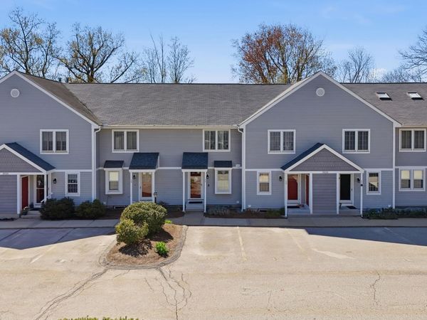 3020 Brown Avenue, Unit 13, Manchester, NH 03103