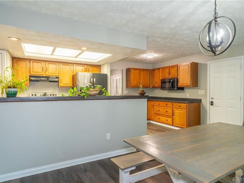 411 Birdsong Drive, Vandalia, OH 45377 Photo 12