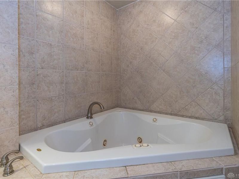 411 Birdsong Drive, Vandalia, OH 45377 Photo 25