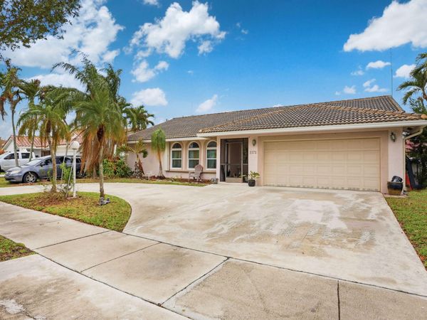 2171 NW 76th Avenue, Margate, FL 33063