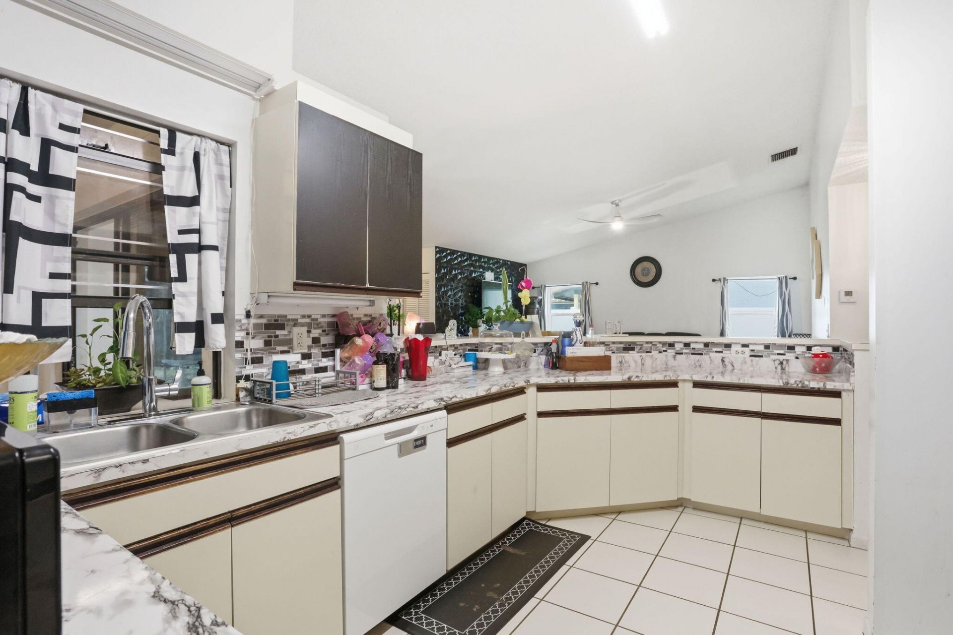 2171 NW 76th Avenue, Margate, FL 33063 Photo