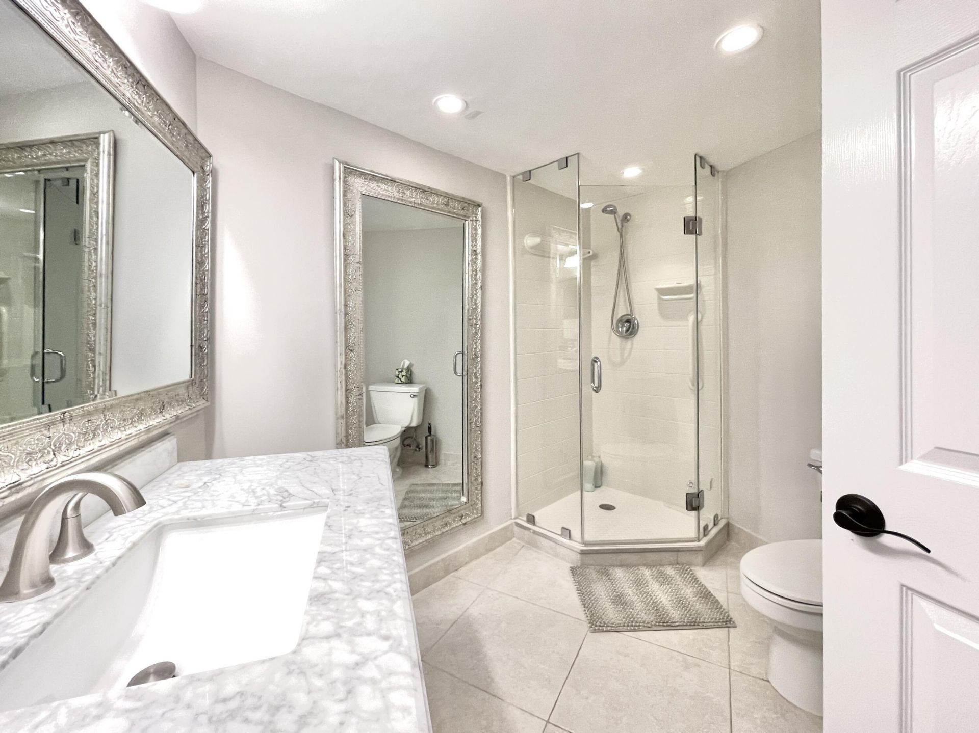 5420 N Ocean Drive, Unit 906, Singer Island, FL 33404 Photo