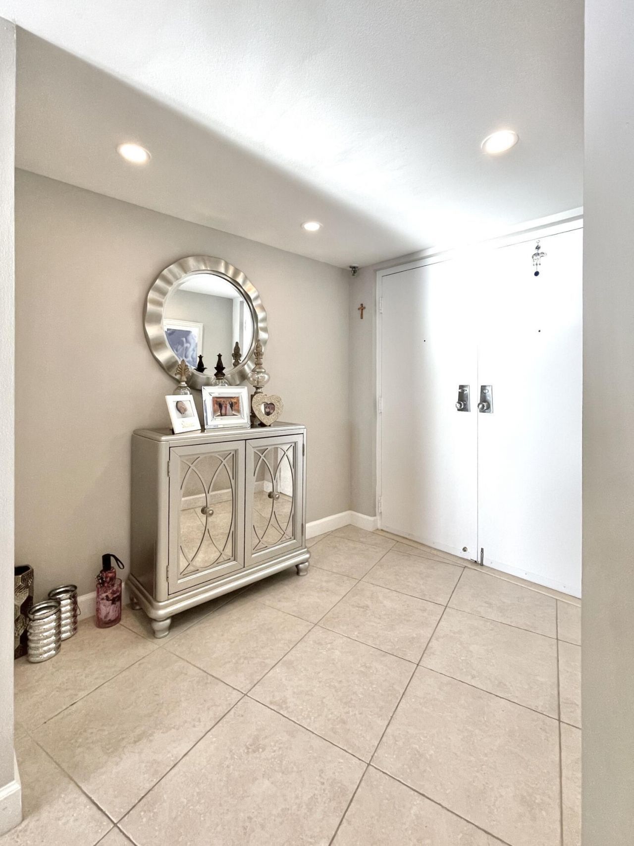 5420 N Ocean Drive, Unit 906, Singer Island, FL 33404 Photo