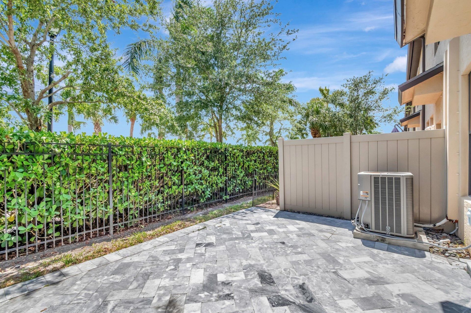 2854 Bard Street, Palm Springs, FL 33406 Photo