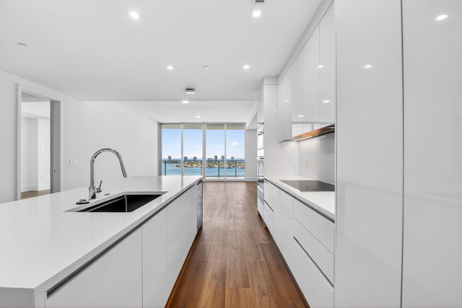 220 Lake Shore Drive, Unit 1808, Lake Park, FL 33403 Photo