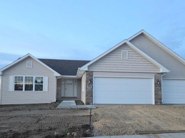 509 OAK Lane, POPLAR GROVE, IL 61065