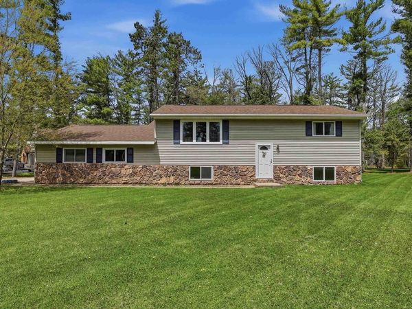 2410 HICKORY DRIVE, Plover, WI 54467
