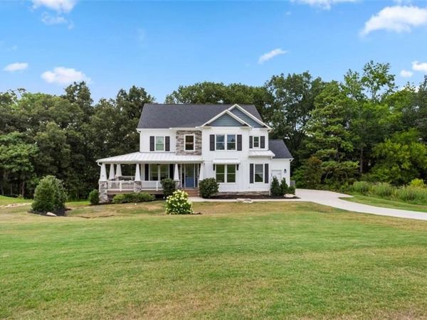 1585 Dabbs Bridge Road , Dallas, GA 30132