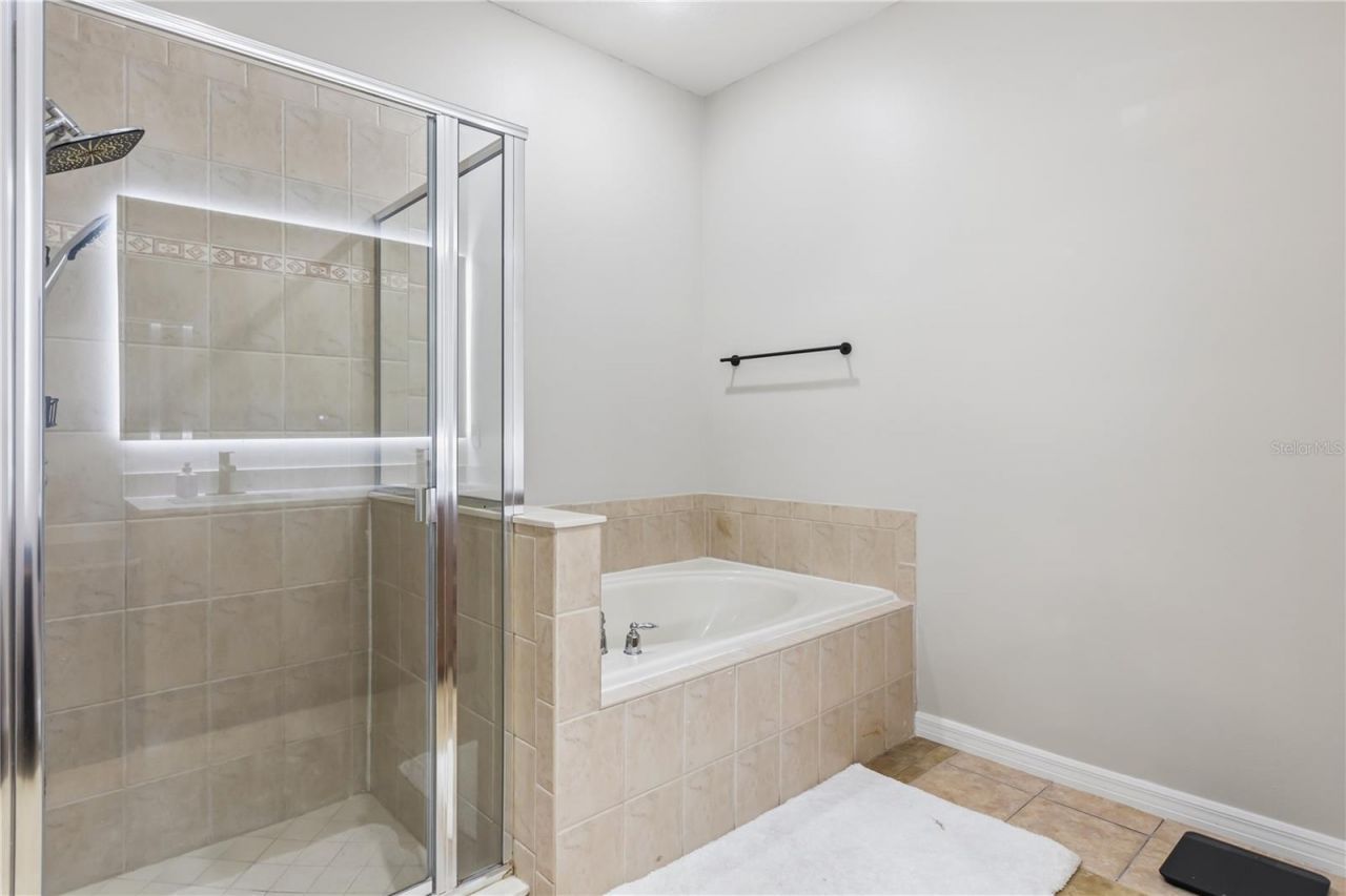15032 Stonebriar Way, Orlando, FL 32826 Photo