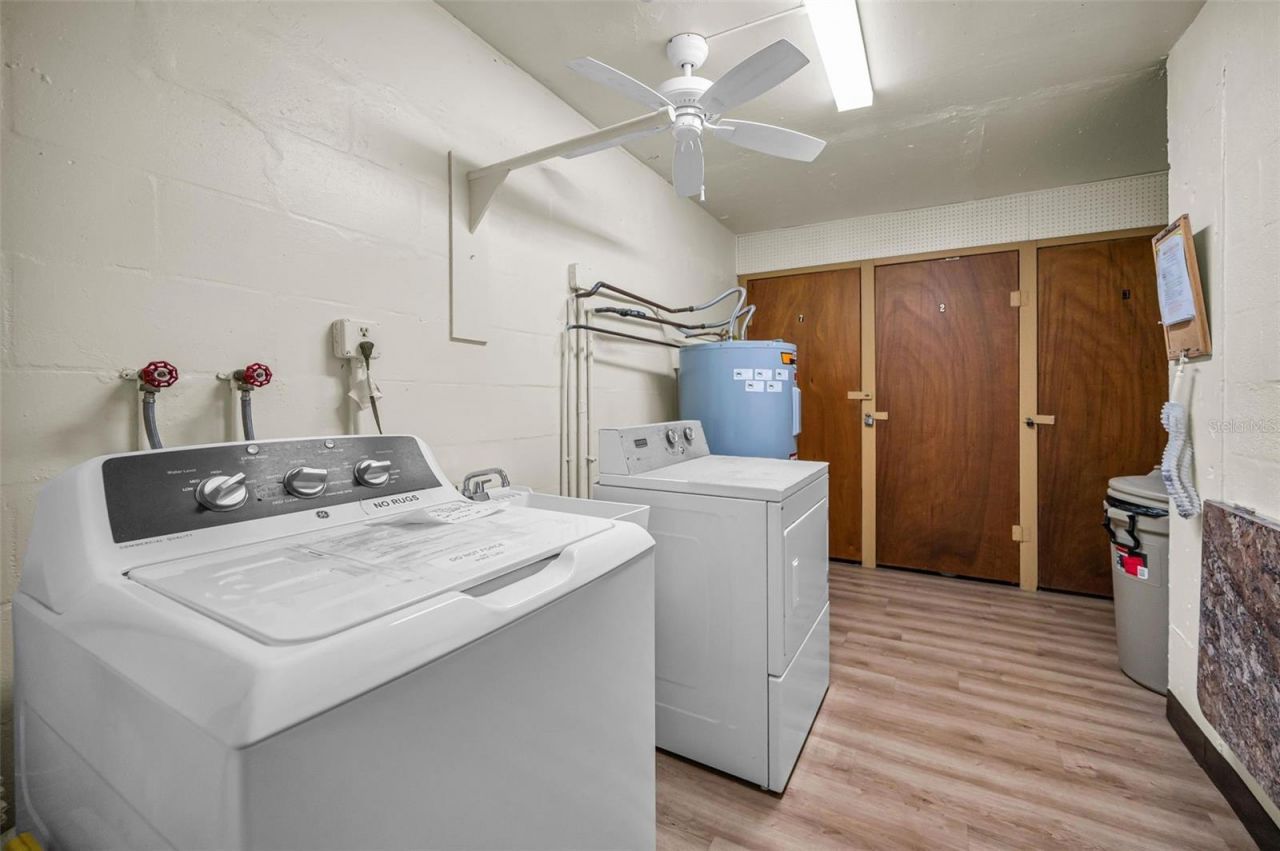 4525 Cove Circle , Unit 1207, Saint Petersburg, FL 33708 Photo