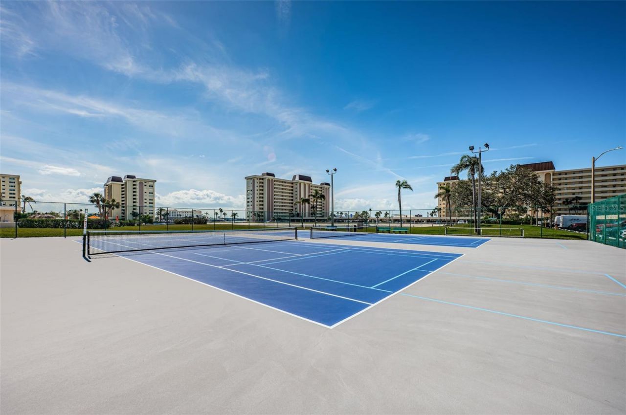 4525 Cove Circle , Unit 1207, Saint Petersburg, FL 33708 Photo