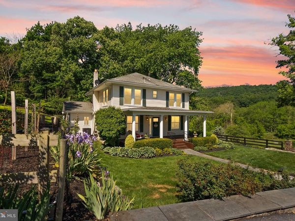 37151 BRANCHRIVER, HILLSBORO, VA 20132