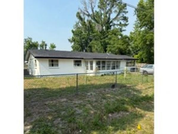 277 NW WALDO RD, Lake City, FL 32055