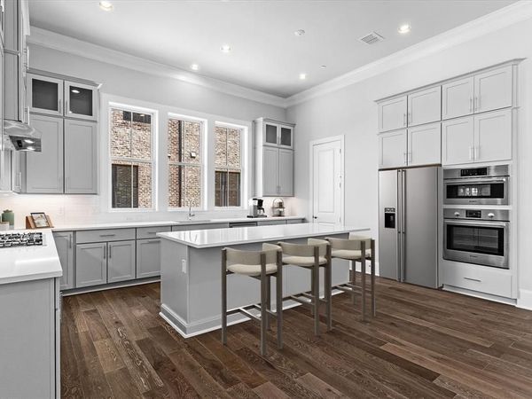 4072 Oak Circle, Addison, TX 75001