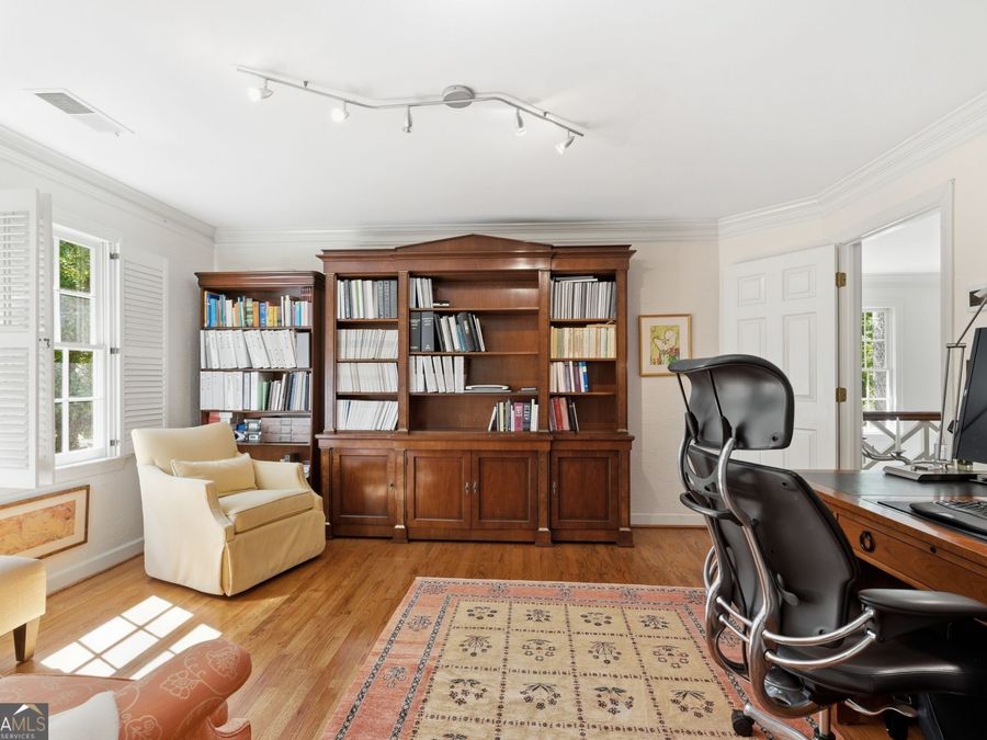Property Image 28