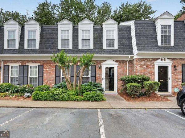 5 Spinning House Place NW, Atlanta, GA 30318