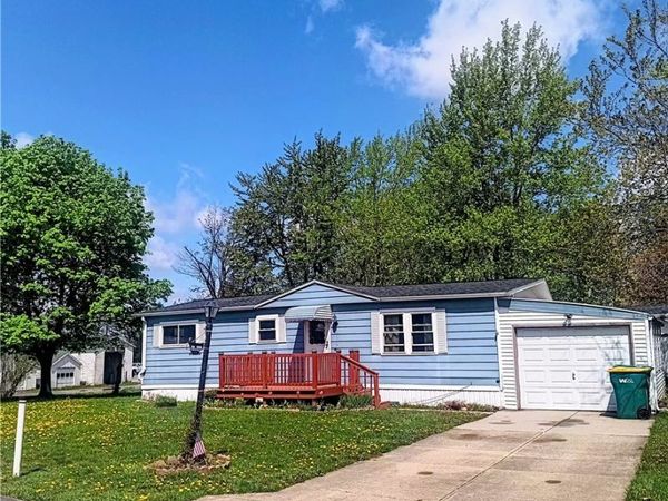 29 Quarry Hill Est , Akron, NY 14001
