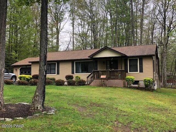 122 Cypress Lane , Greentown, PA 18426