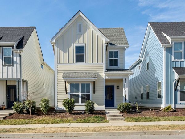 1067 Emery Bay Cir , Hendersonville, TN 37075