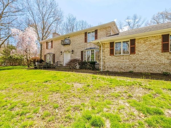 191 Fairway Drive, Seekonk, MA 02771