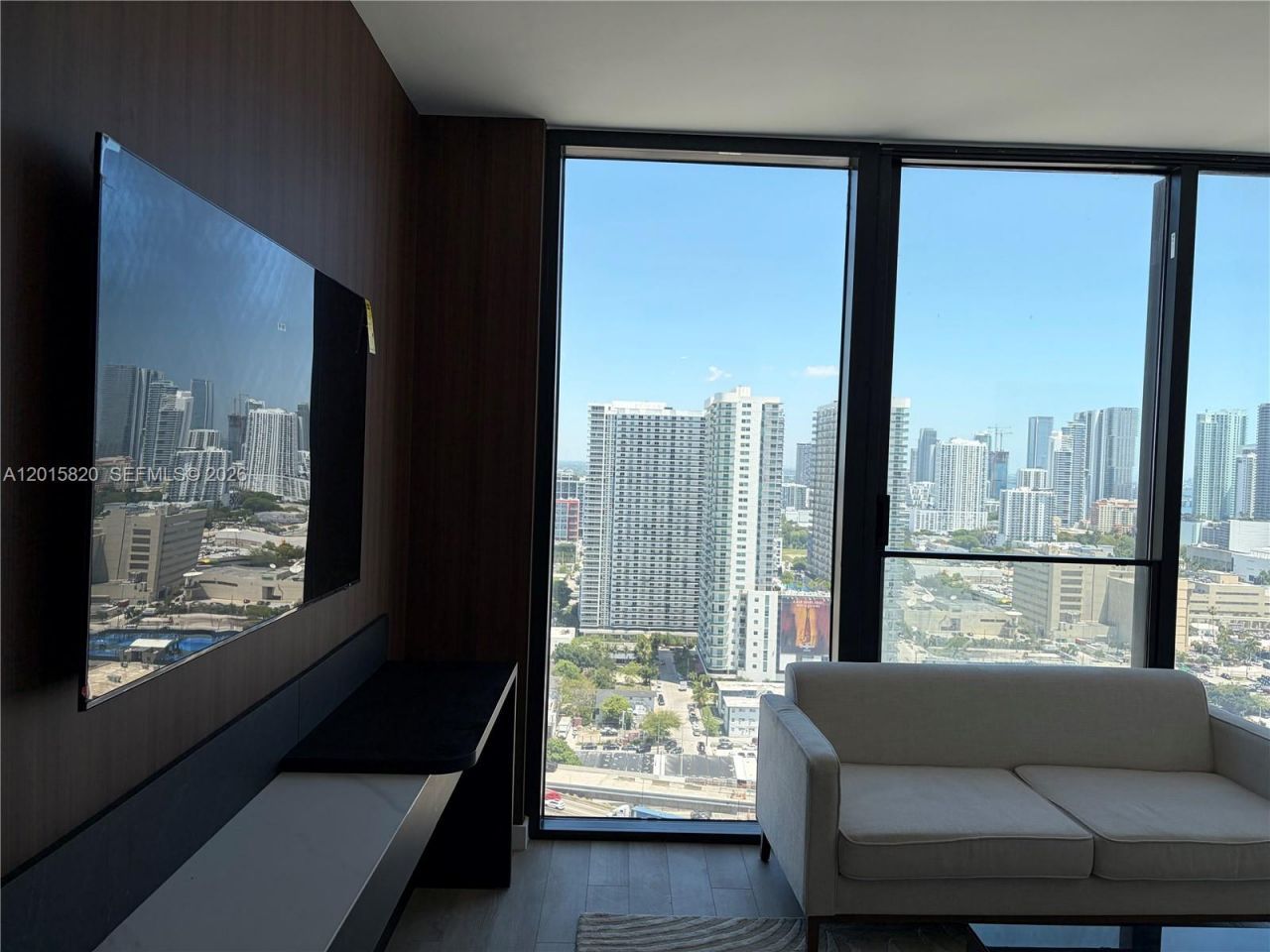 20 NE 11th St , Unit 2805, Miami, FL 33132 Photo