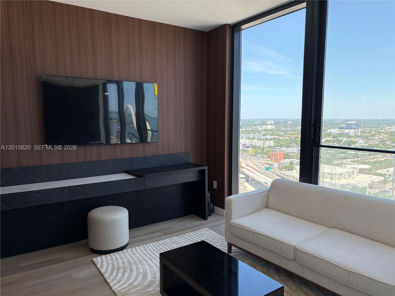 20 NE 11th St , Unit 2805, Miami, FL 33132 Photo