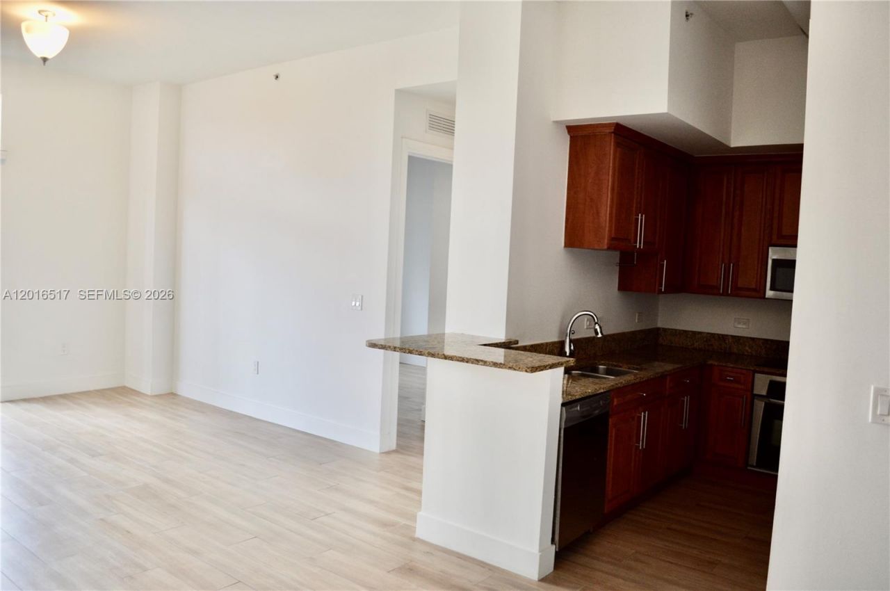1805 Ponce De Leon Blvd , Unit 529, Coral Gables, FL 33134 Photo