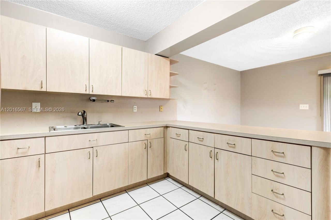 1620 SW 124th Pl , Unit 1, Miami, FL 33175 Photo